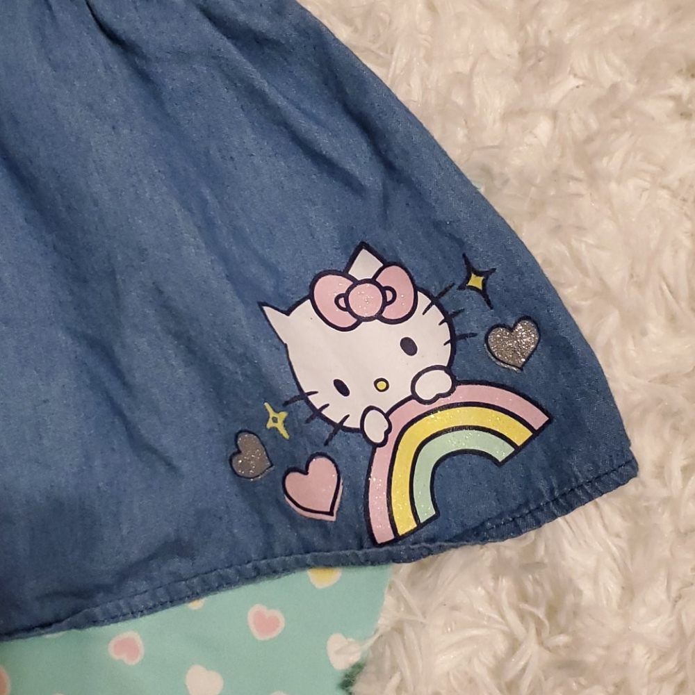 Hello Kitty 2-piece set 🎀 - Picture 2 of 5